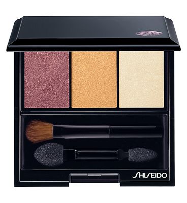 Shiseido luminizing face colour trio Beach Grass Review