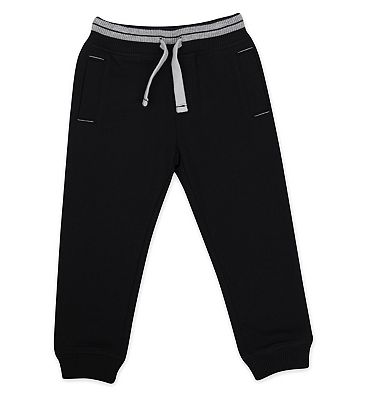 MC B 2 4 BLK JO/BLACK at Boots the Chemist MC B 2 4 BLK JO/BLACK.