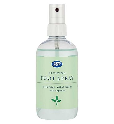 Boots Reviving Foot Spray - 150ml