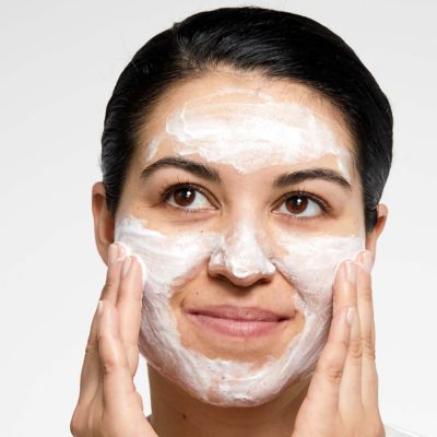 Clinique All About Clean™ Rinse-Off Foaming Cleanser 150ml (4)