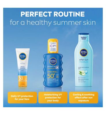 NIVEA SUN Protect & Moisture Sun Cream Spray SPF50+ 200ml (14)