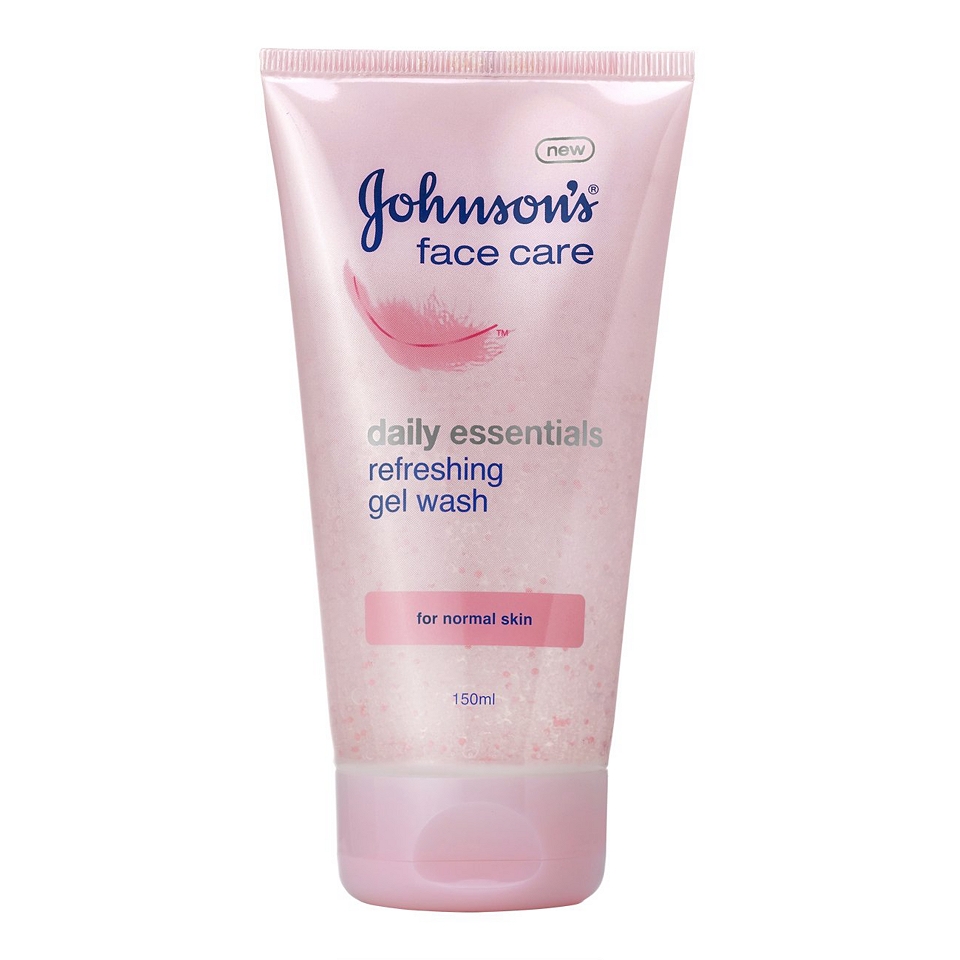 Johnsons Face Care Daily Essentials Refreshing Gel Wash 150ml 7618387