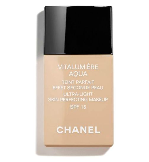 CHANEL VITALUMIERE AQUA Ultra-Light Skin Perfecting Makeup Instant Natural  Radiance SPF 15 - Boots