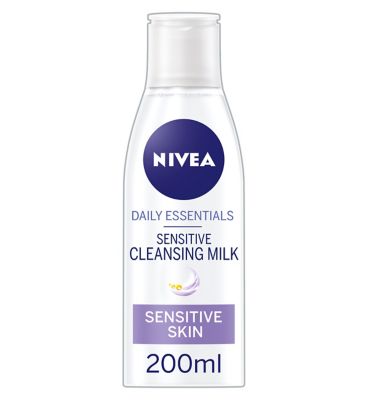 NIVEA Sensitive Face Cleansing Milk, 200ml