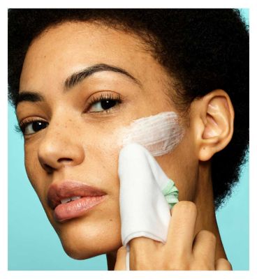 Liz Earle Cleanse & Polish™ Hot Cloth Cleanser 200ml (9)