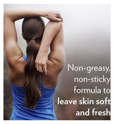 Vaseline Intensive Care Cocoa Radiant Spray Moisturiser 190 ml (17)