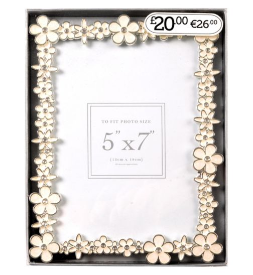 Decorative metal daisy photo frame 13x18cm (5x7)