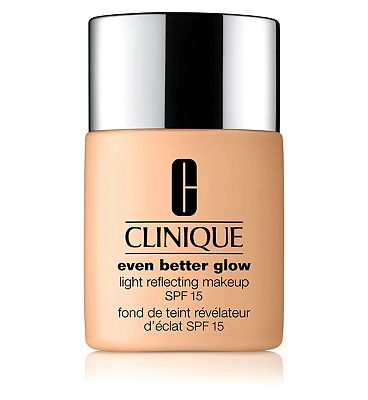Clinique Even Better Glow Light Reflecting Golden Golden