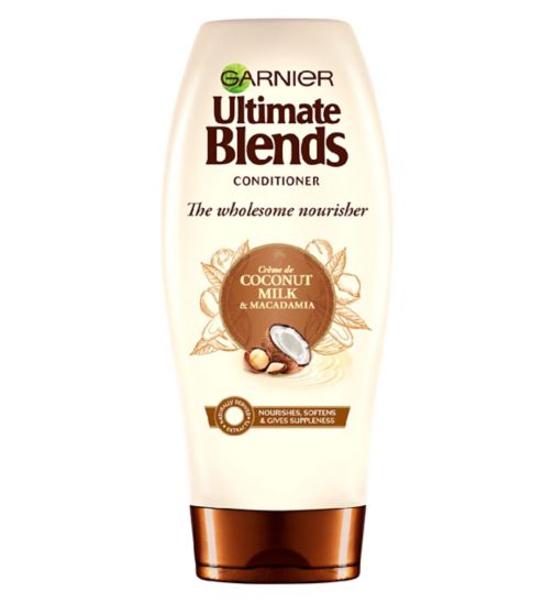 Garnier Ultimate Blends Coconut Milk and Macadamia Dry Hair Conditioner 360ml