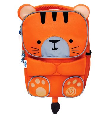 boots trunki suitcase