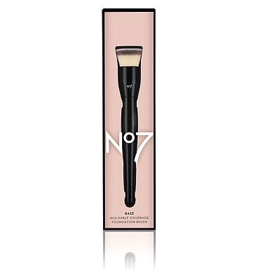 No7 Welled Foundation Brush