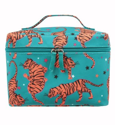 Wash Bags Washing & Bathing Boots