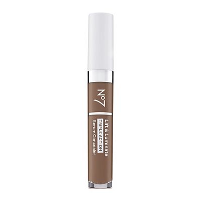 No7 Lift & Luminate Serum Concealer Light/Medium Light/Medium