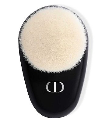 DIOR Backstage Face Brush N18