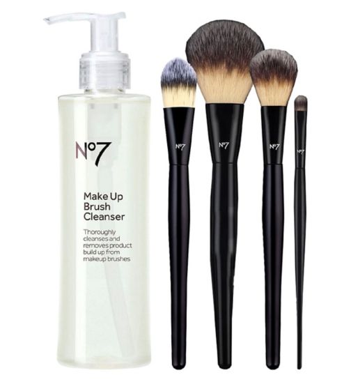 No7 Essential Brush Collection