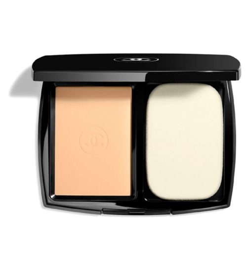 CHANEL Ultra Le Teint Ultrawear All Day Comfort Flawless Finish Compact Foundation