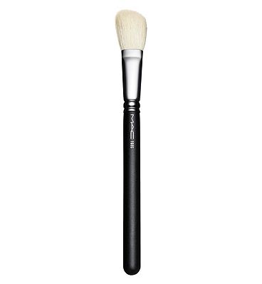 MAC 168S Large Angled Contour Brush