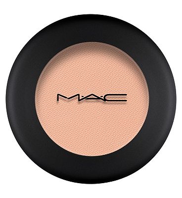 MAC Powder Kiss Eyeshadow Lens Blur lens blur