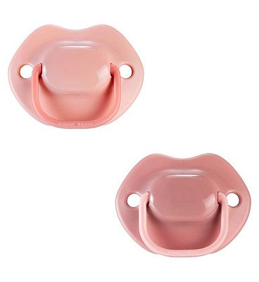 Tommee Tippee Moda Soother, 6-18 months, 2 pack of symmetrical, BPA free soothers with a reusable st