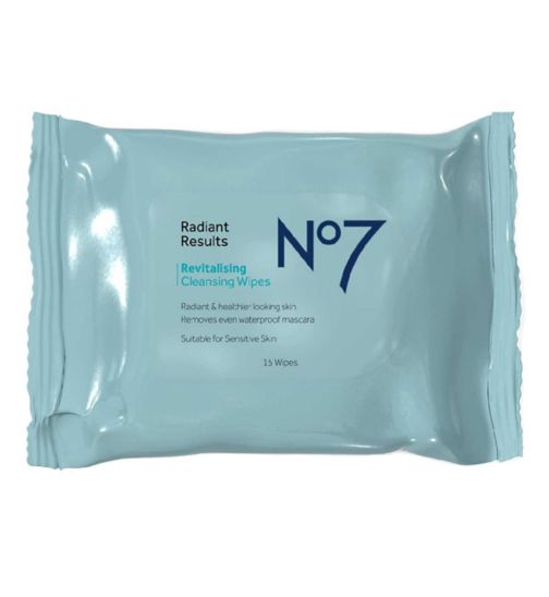No7 Radiant Results Mini Revitialising Cleansing Wipes 15's