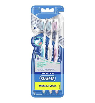 Oral-B All Round Extra Soft Criss Cross Toothbrush 3s