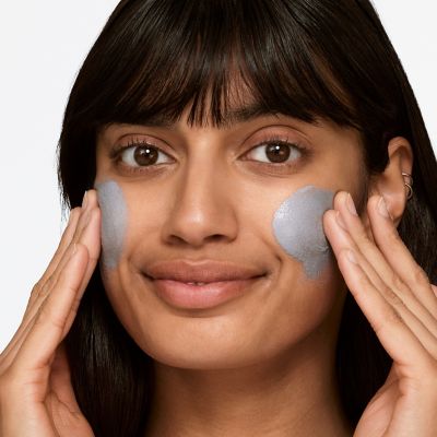 Clinique All About Clean 2-in-1 Charcoal Mask + Scrub 100ml (5)