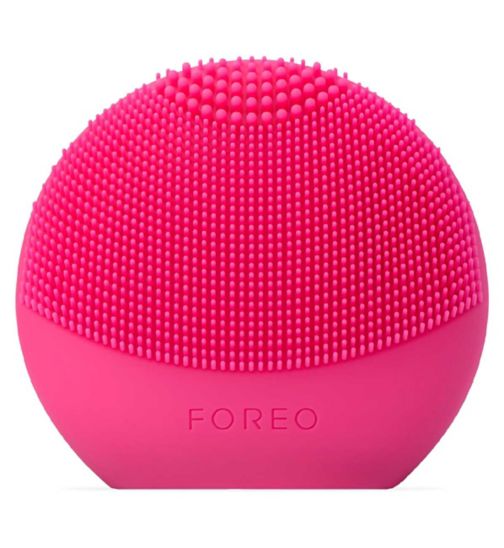 FOREO LUNA™ play smart 2 Cherry Up! 2 in 1 smart personal device for all skin types