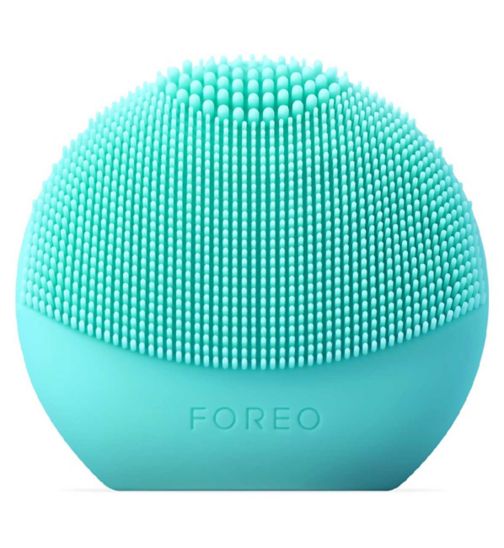 Foreo LUNA™ play smart 2 Mint for you! 2 in 1 smart personal device for all skin types