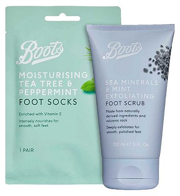 Boots Green Foot cream and Mask bundle