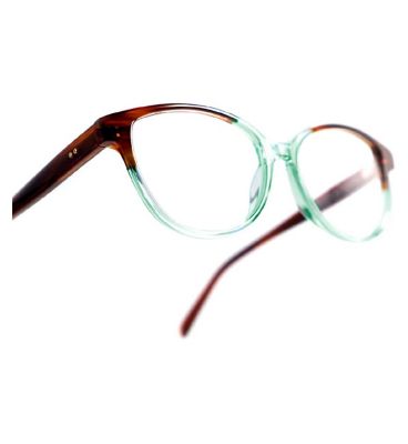 Catch London Savoy Place image number 3