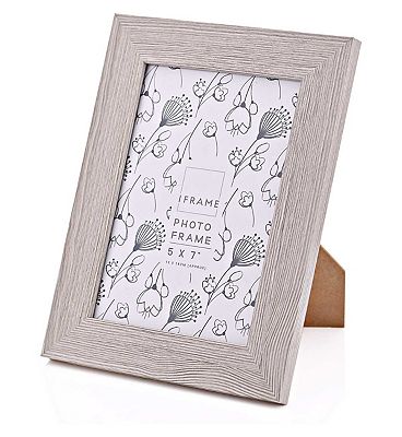 iFrame Wood Finish Photo Frame 5x7