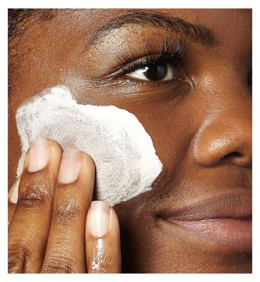 Kiehl's Rare Earth Deep Pore Daily Cleanser 150ml (11)