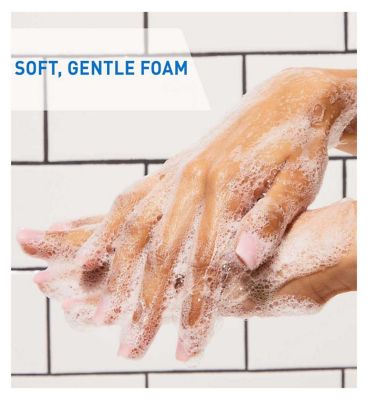 CeraVe Hydrating Foaming Oil Cleanser with Squalane for Normal to Very Dry Skin 236ml (9)