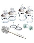 Tommee Tippee Natural Start Newborn Starter Set, 2 Anti-Colic Baby Bottles, Medium-Flow, Breast-Like Teats, Self-Sterilising
