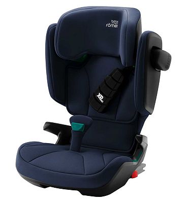 Britax Römer Dualfix Pro car seat