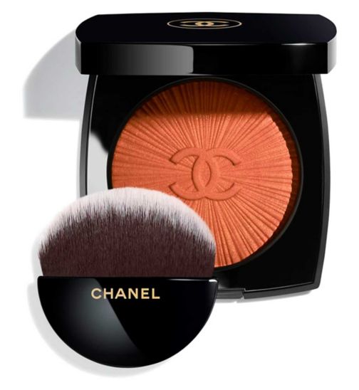 CHANEL Blush Lumière Limited Edition - Spring-Summer 2022 Collection Illuminating Blush Powder