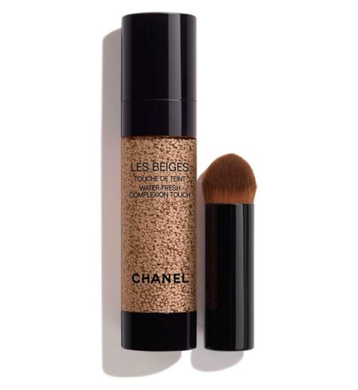 Chanel Les Beiges Sheer Healthy Glow Highlighting Fluid ingredients  (Explained)