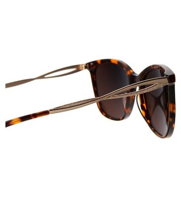 Signature Streisand Sunglasses image number 4