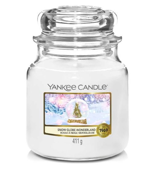 Yankee Candle medium jar - Snow Globe Wonderland