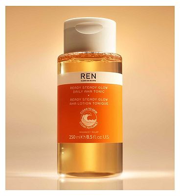 REN Clean Skincare Glow Daily AHA Tonic 250ml