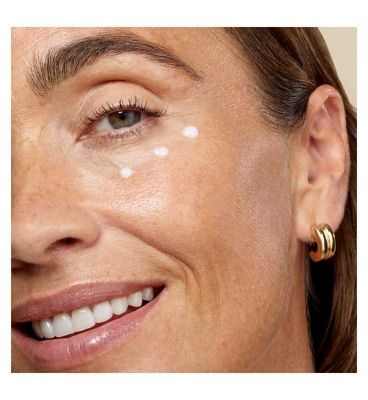 No7 Future Renew Eye Serum 15ml (2)