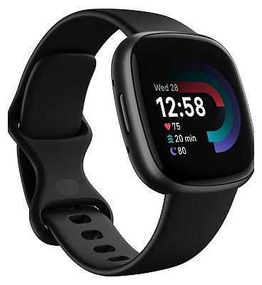 Is fitbit best sale versa water resistant