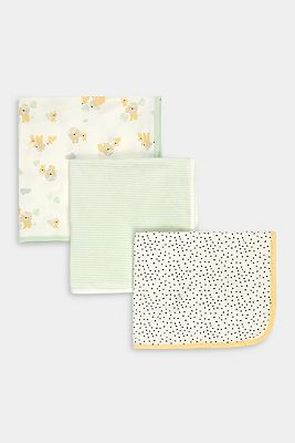 Mothercare hotsell baby quilt