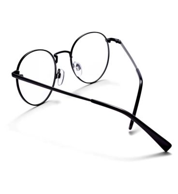 Bailey + Mika Madrid image number 2