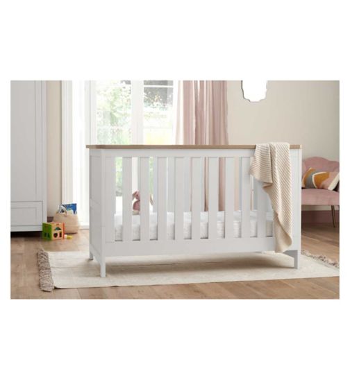 Tutti Bambini Verona Cot Bed - White/Oak