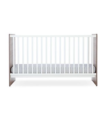 CuddleCo Enzo Cot Bed - Oak and White