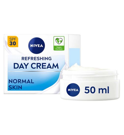 NIVEA Refreshing Day Cream 24h Moisture with Vitamin E for Normal Skin SPF30 50ml