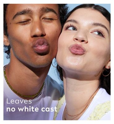 NIVEA Sun Protect Caring Lip Balm SPF50, 4.8g (6)