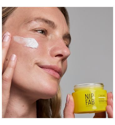 Nip+Fab Ceramide Fix Overnight Cream 12% 50ml (12)