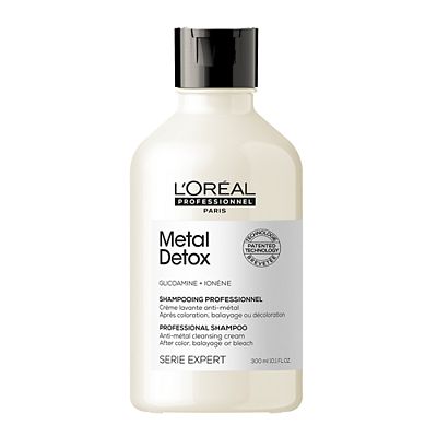 L'Oral Professionnel Serie Expert Metal Detox Shampoo To Help Prevent Hair Breakage 300ml